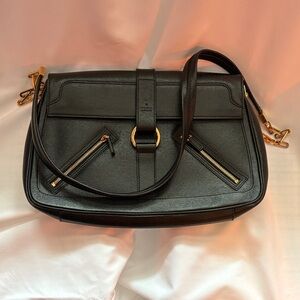 Gucci Black Leather Shoulder Bag with Gold Hardware